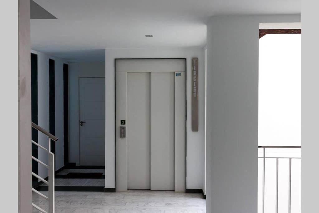 La Casa De Colon - Apartamento Doble En El Centro Appartamento Cadice Esterno foto